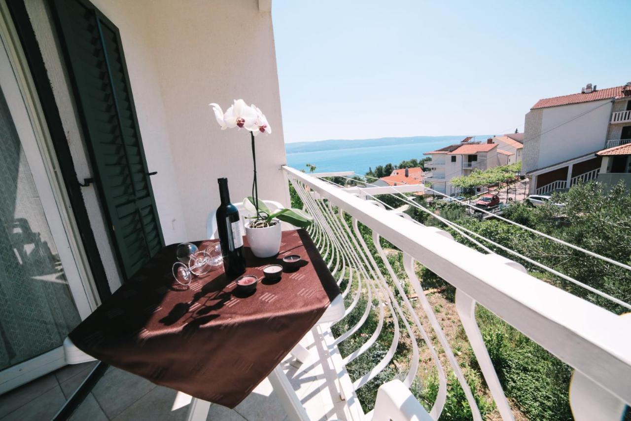 Villa Brigita Омиш Экстерьер фото